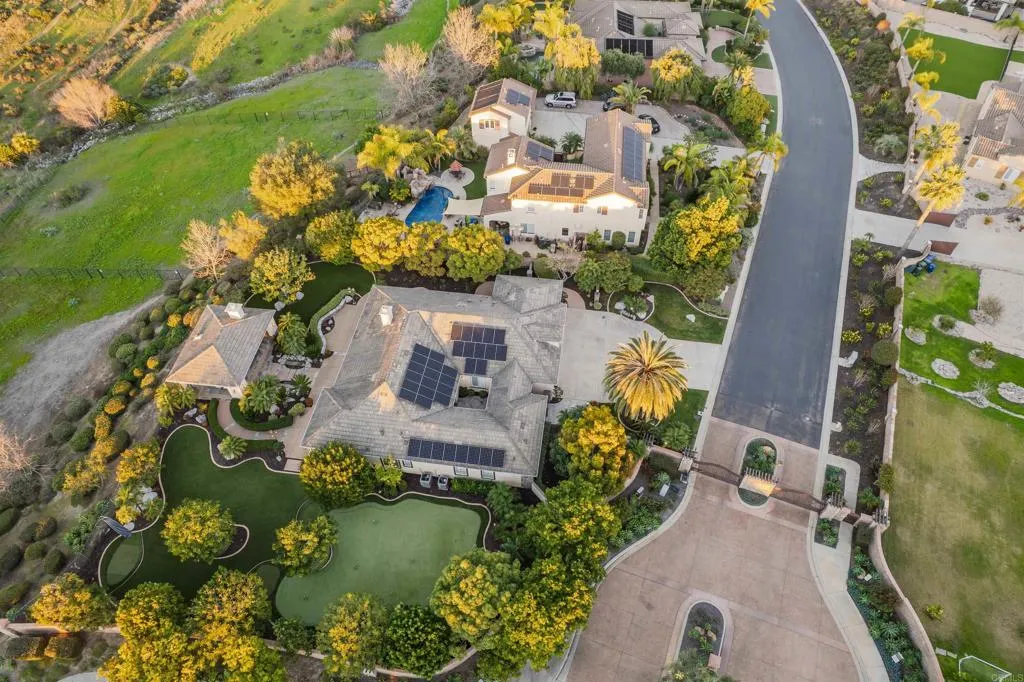 https://cdn.realtyfeed.com/cdn/127/306623957/a49c2f68c394fd4ba7aca9287461171f.webp
