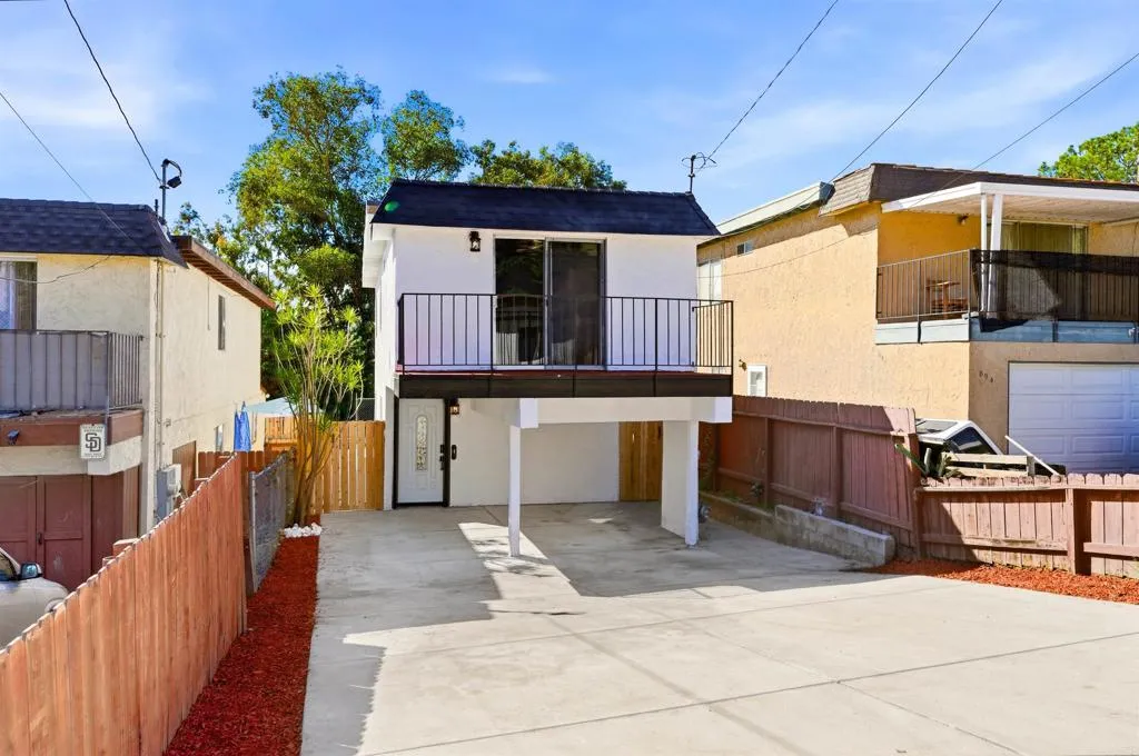 https://cdn.realtyfeed.com/cdn/127/306624011/6d2e5e9a3ed3192ef42071c5f7321c67.webp