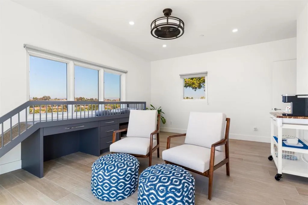 https://cdn.realtyfeed.com/cdn/127/306624020/f8f8f7876c23a9576387ee5d1927b428.webp