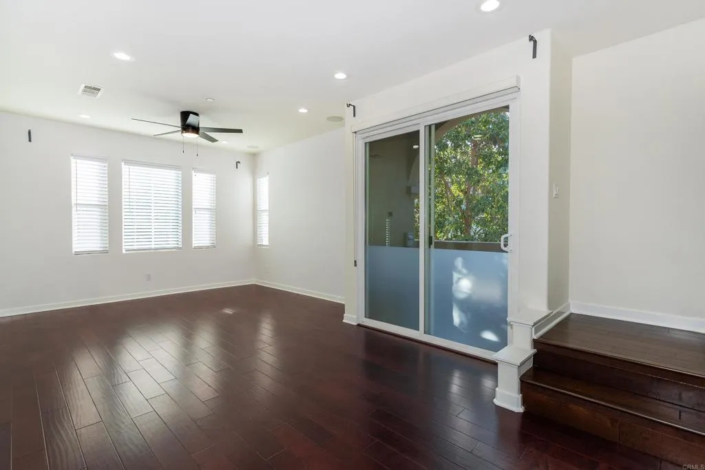 Photo #7: NDP2600620 Listing: Photo #7