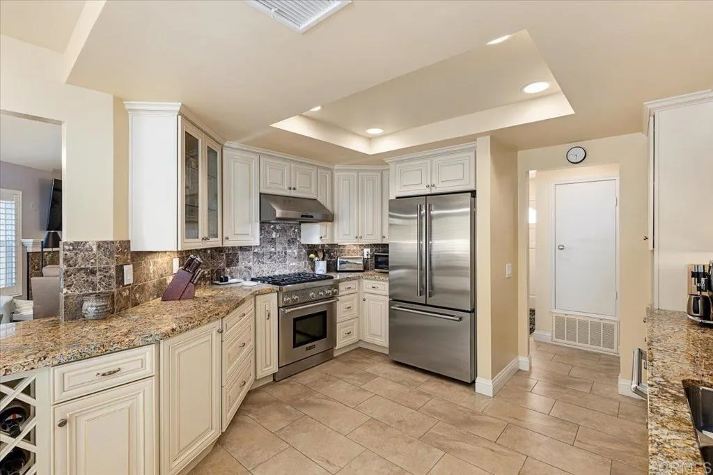 https://cdn.realtyfeed.com/cdn/127/306624089/5c381a591fe1c1a9ce02d7d20d95bcf2.webp