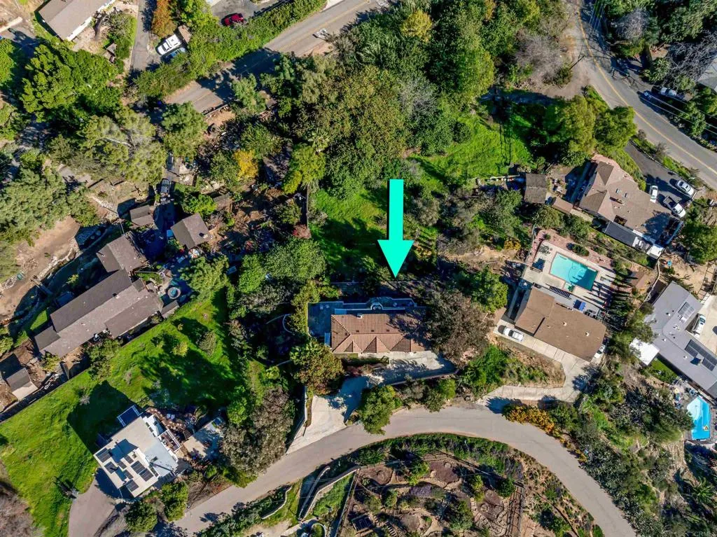 https://cdn.realtyfeed.com/cdn/127/306624145/597bc5e17d59030648728a5cad41c5d9.webp