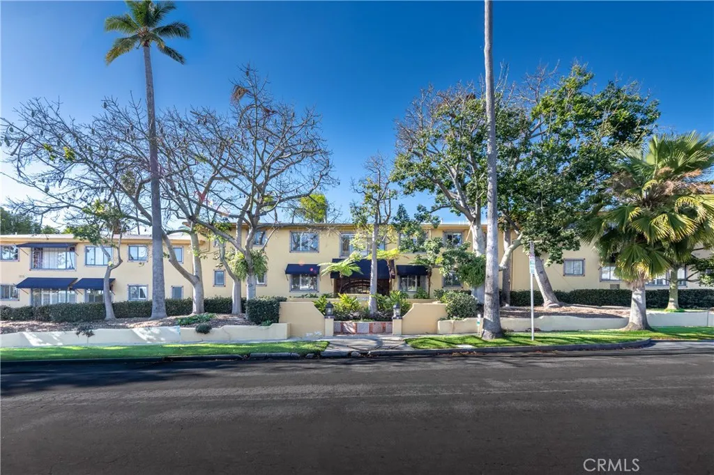 1615 N Laurel Avenue Unit 203, Los Angeles, CA 90046 - Main photo, Los Angeles, CA