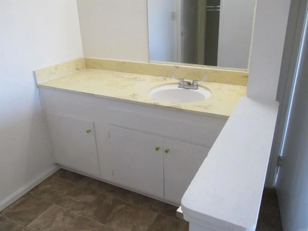Photo #8: PTP2600522 Listing: Photo #8