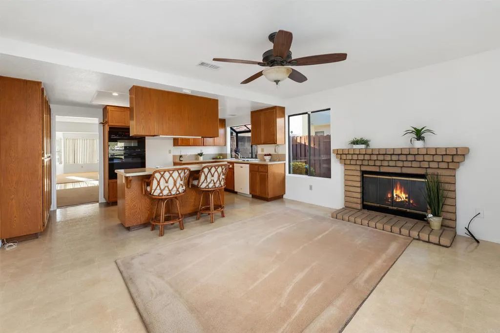 https://cdn.realtyfeed.com/cdn/127/306624214/a1577e028df8e75487c6992304a6cf88.webp