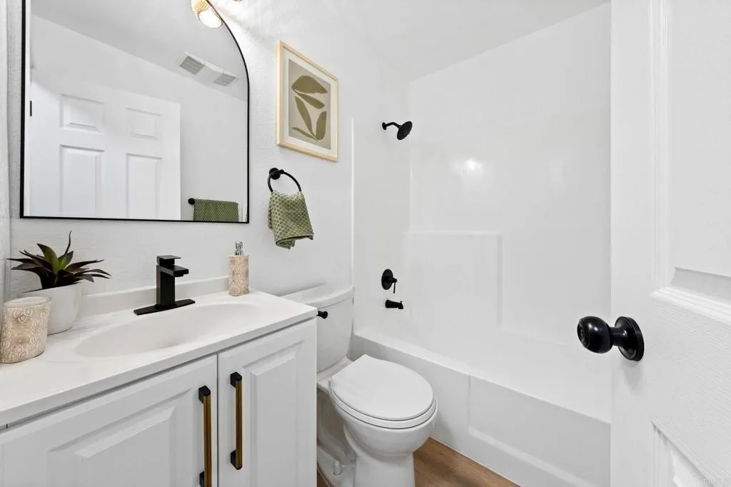 Photo #12: PTP2600524 Listing: Photo #12