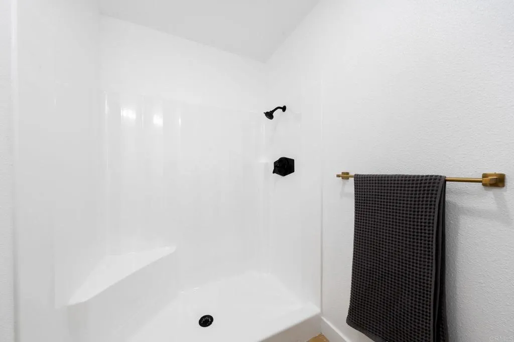 Photo #17: PTP2600528 Listing: Photo #17