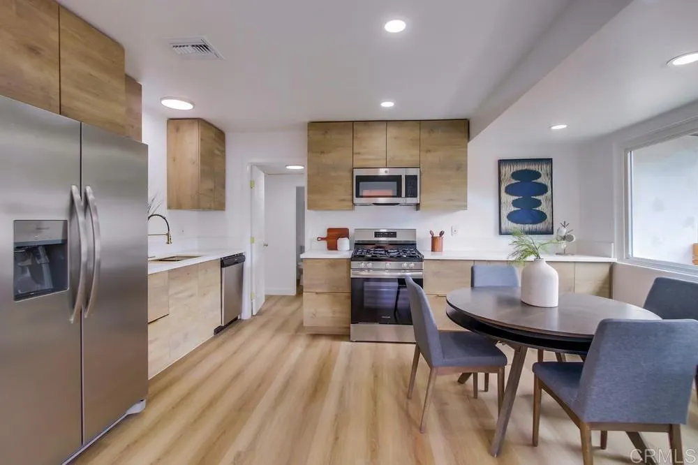https://cdn.realtyfeed.com/cdn/127/306624236/f01be48658561242a1aa992ac15af1df.webp