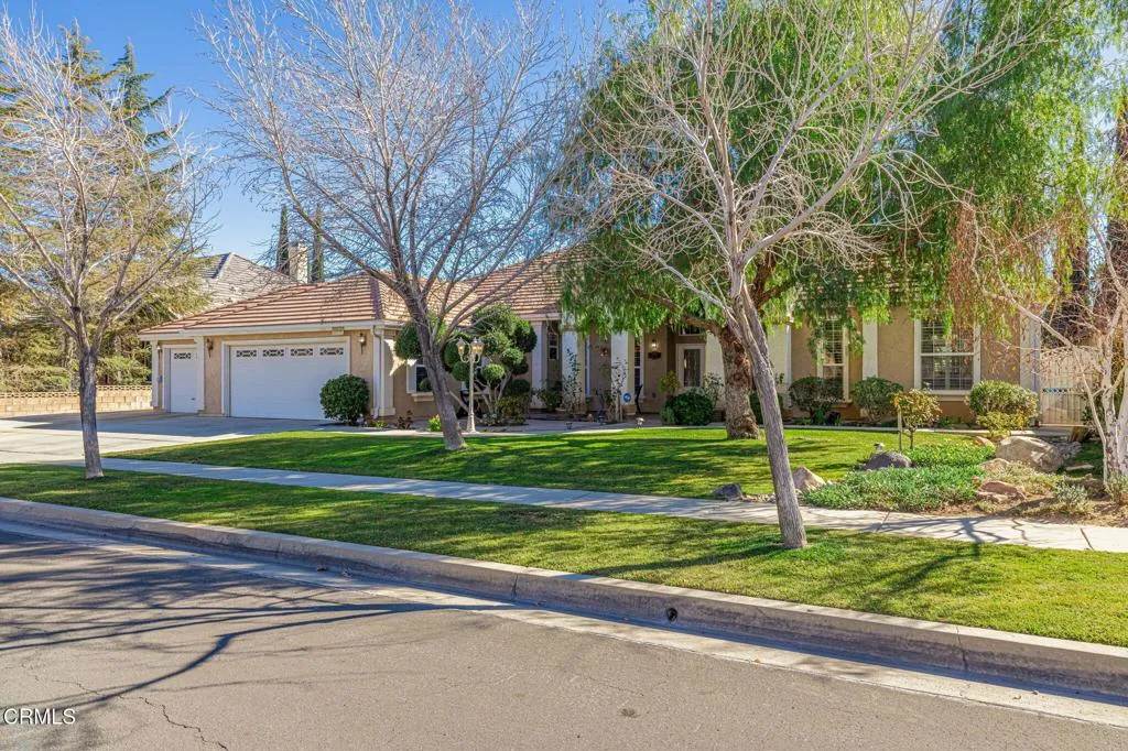 39748 Golfers Drive, Palmdale, CA 93551 - Photo 5 of 64, Palmdale, CA