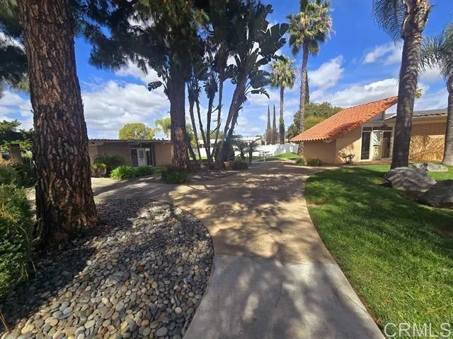 https://cdn.realtyfeed.com/cdn/127/306624287/cf7c5f7612b8f50788a73718b3e66ccb.webp