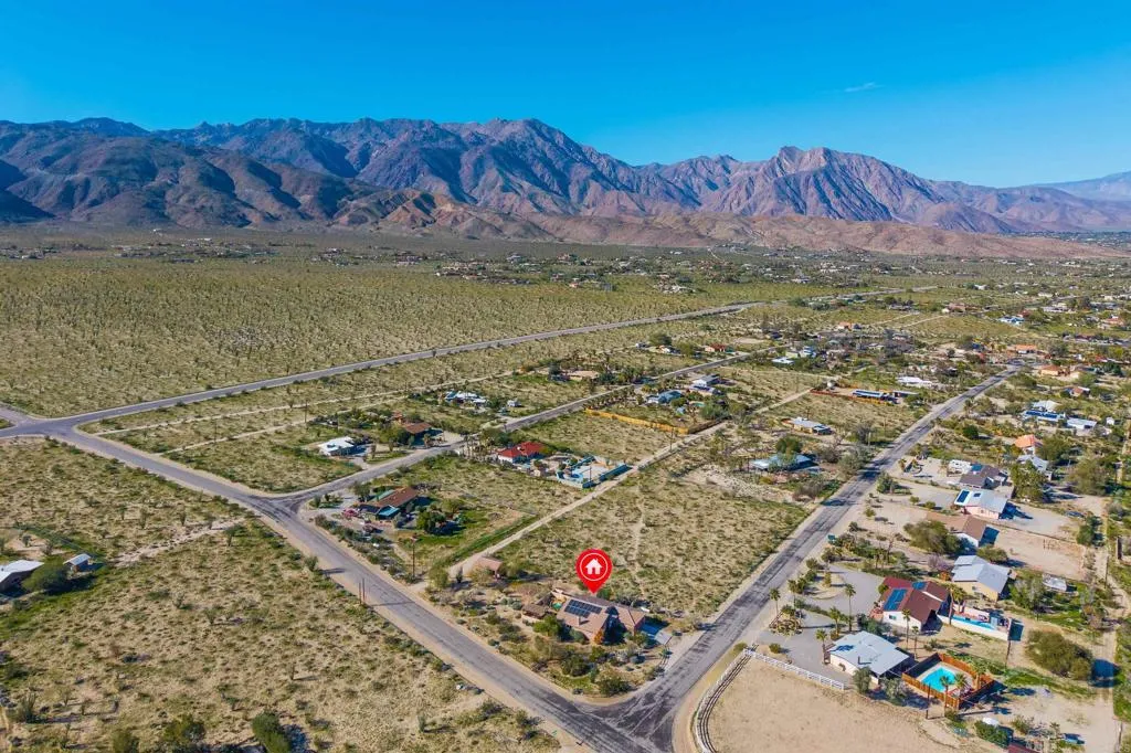 https://cdn.realtyfeed.com/cdn/127/306624319/4d1e20587a07d9c8674000e6387569f3.webp