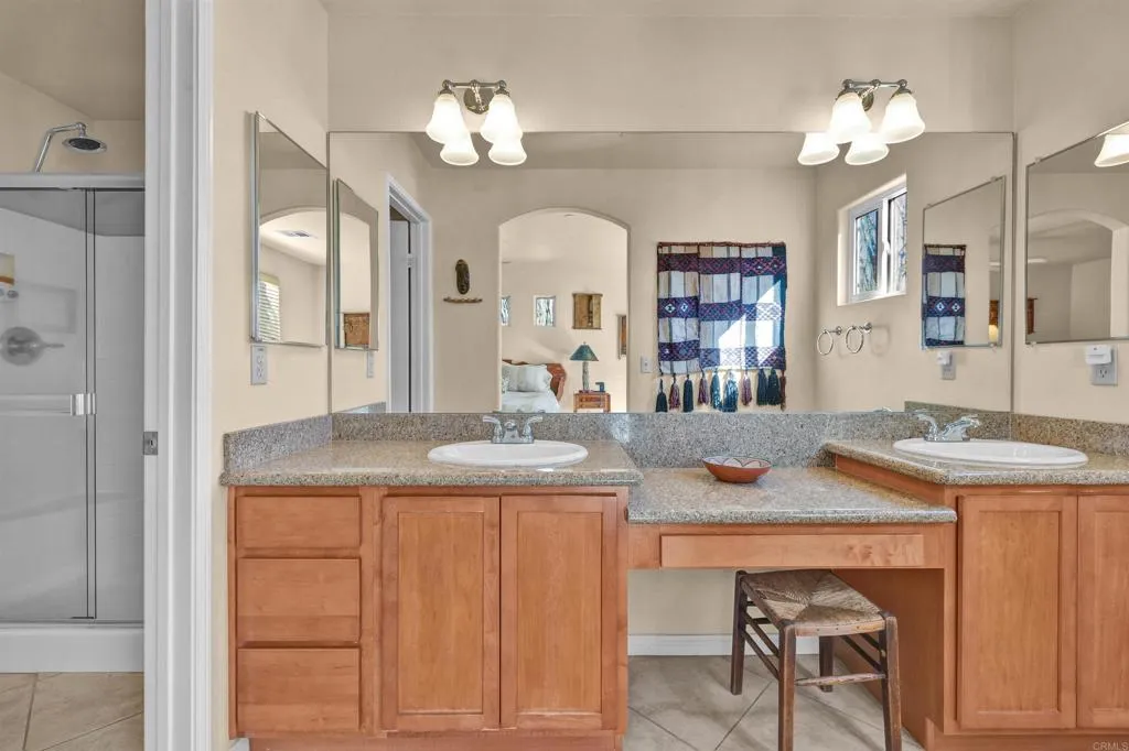 https://cdn.realtyfeed.com/cdn/127/306624319/8f3d7530452314c24b4d3b9ef77098c1.webp
