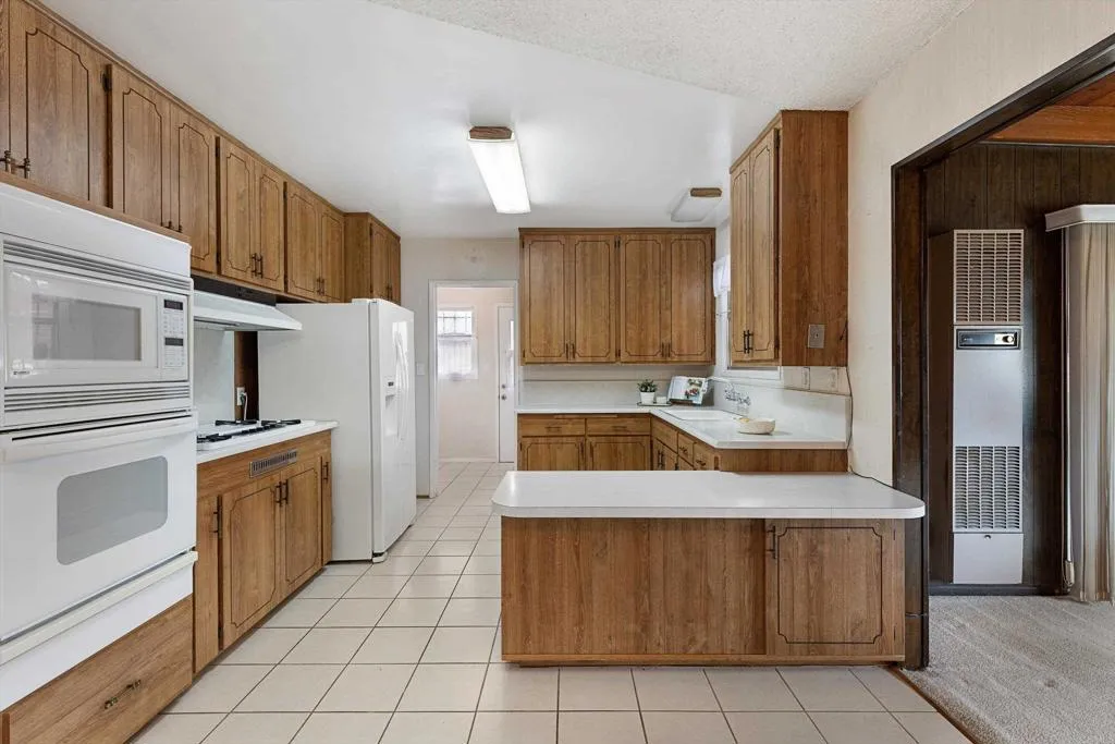 https://cdn.realtyfeed.com/cdn/127/306624327/61b408138bfc6bd58093292f8064015d.webp