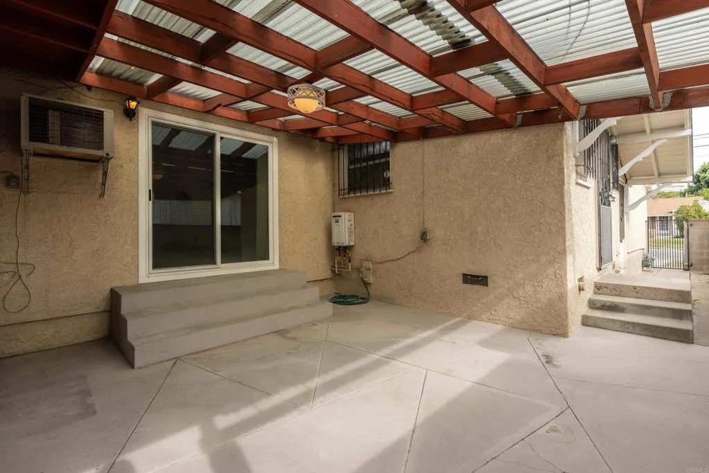 https://cdn.realtyfeed.com/cdn/127/306624327/7ac832ff478ce51d45283641295363a2.webp