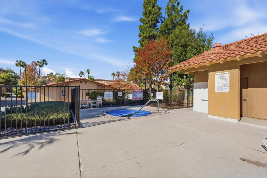 Photo #42: PTP2600538 Listing: Photo #42