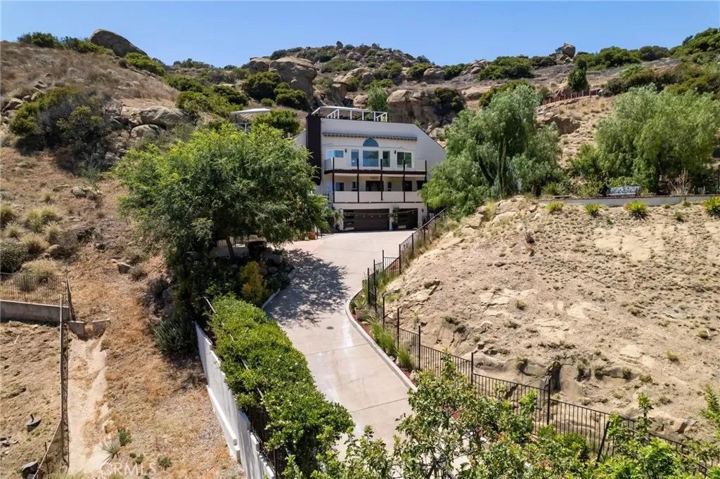 22870 Trigger Street, Chatsworth, CA 91311 - Photo 2 of 64, Chatsworth, CA