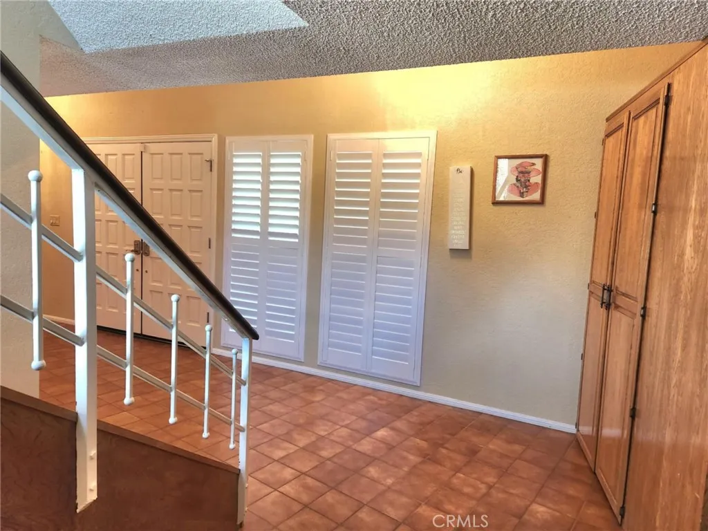 450 Fairway Drive, Palmdale, CA 93551 - Photo 5 of 64, Palmdale, CA