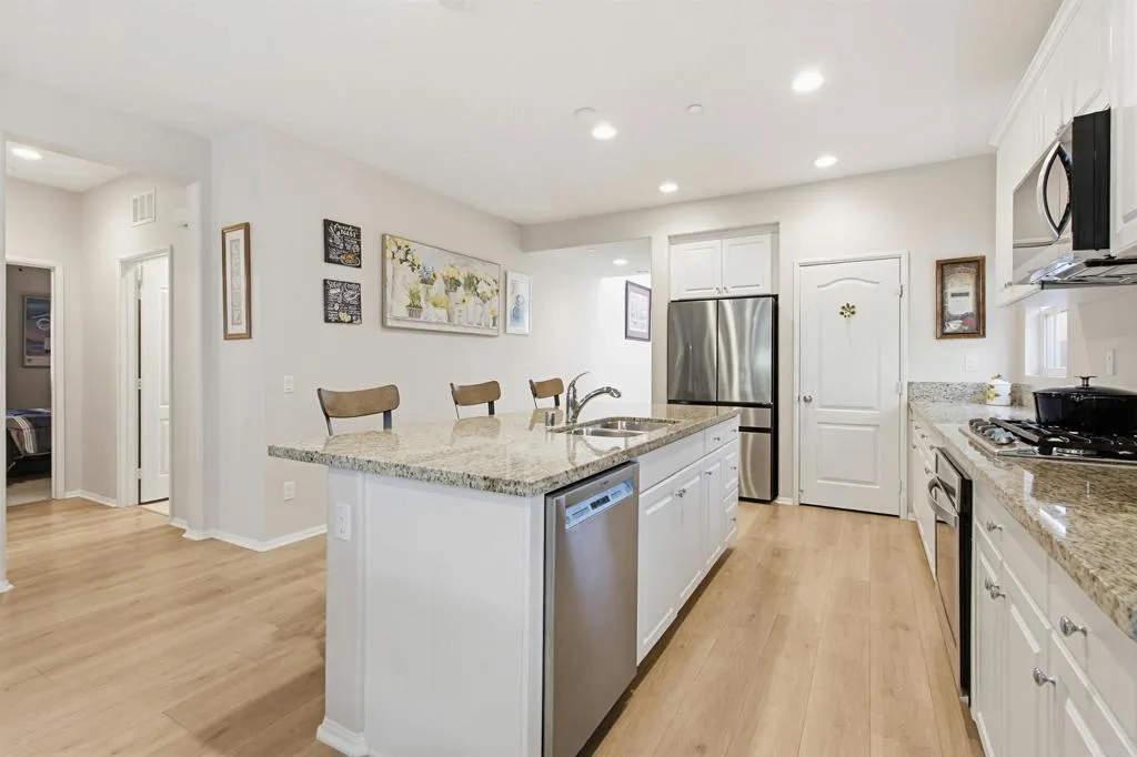 https://cdn.realtyfeed.com/cdn/127/306624485/0a4c68fbdb3a9e72524ab6a777d39a9e.webp