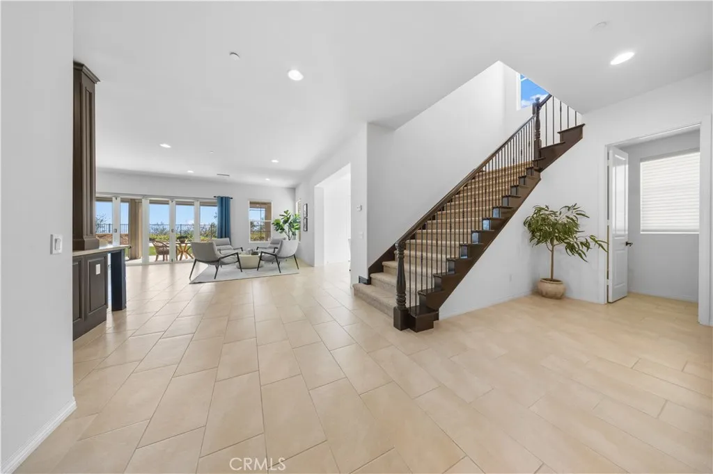 638 E Tangerine Street, Azusa, CA 91702 - Photo 4 of 39, Azusa, CA