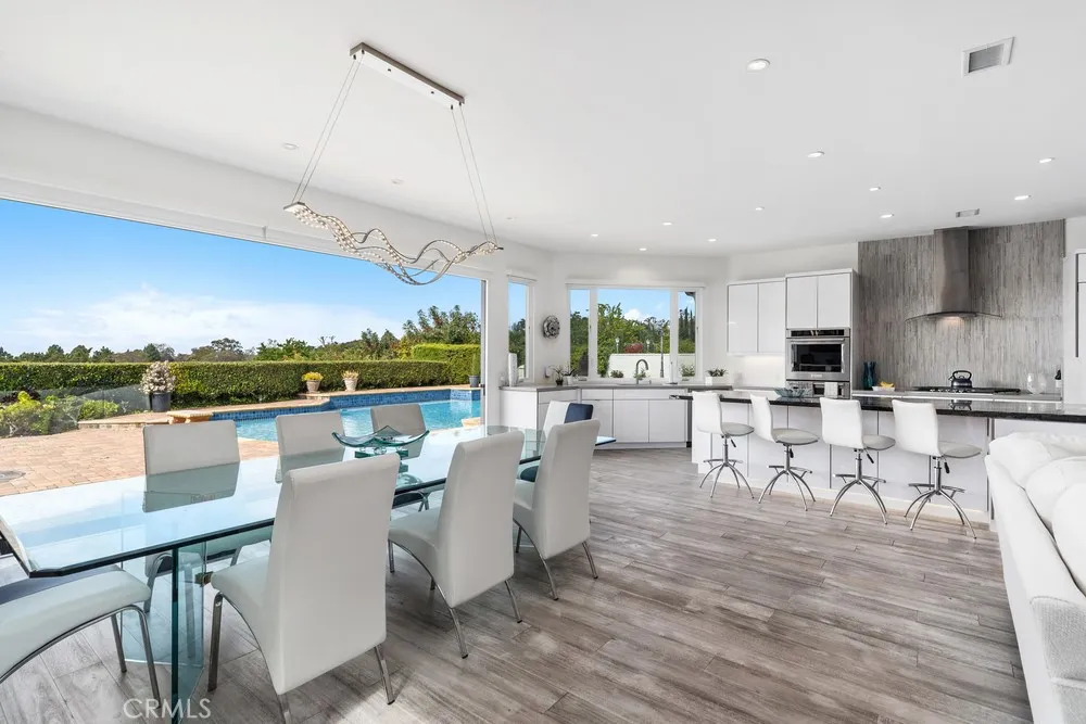 Irvine, CA 92603