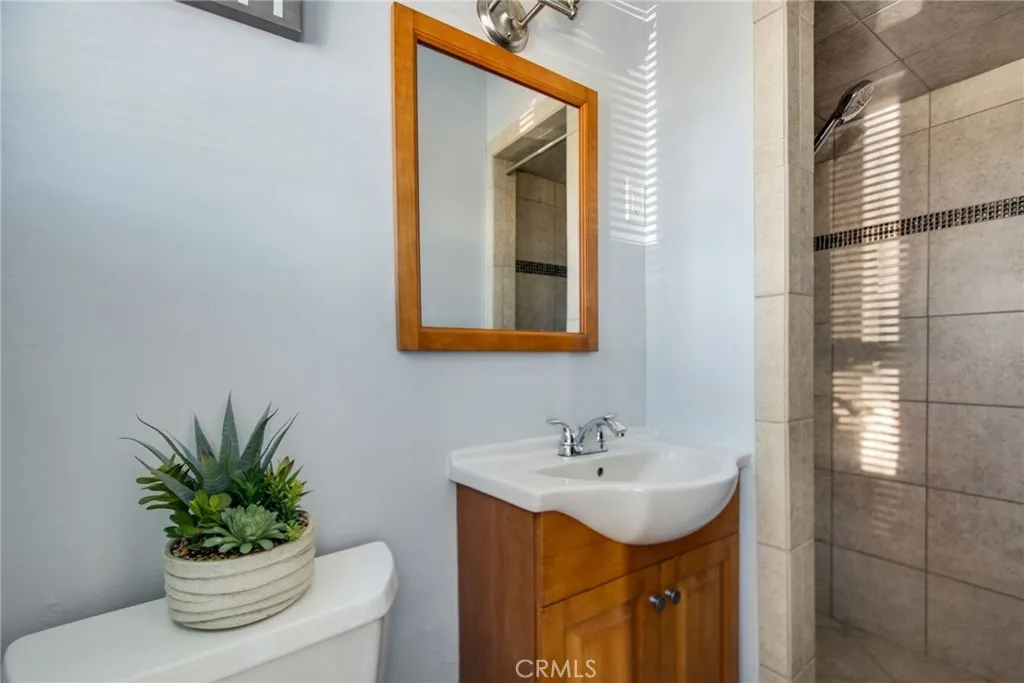 https://cdn.realtyfeed.com/cdn/127/306624556/eb0cf8186a0683f004a560ded3450e69.webp