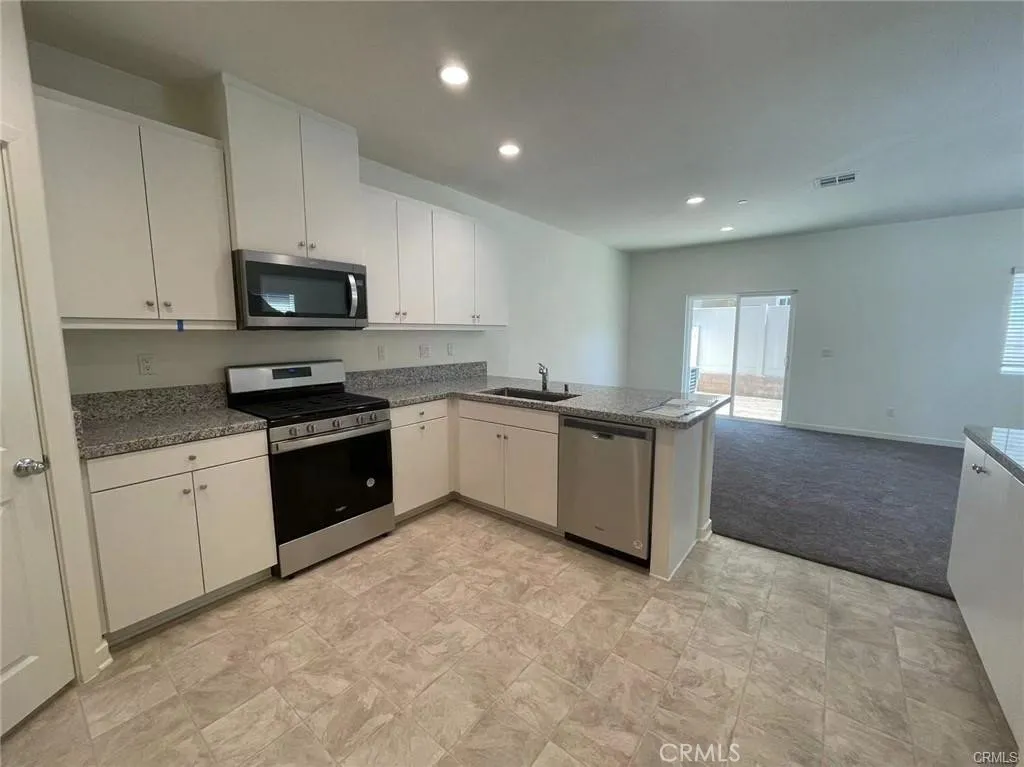 Moreno Valley, CA 92555