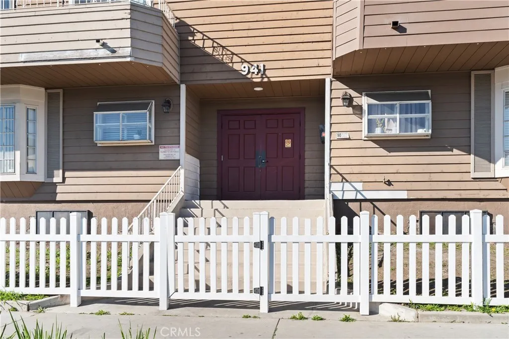 941 Elm Unit 16, Long Beach, CA 90813 - Photo 2 of 34, Long Beach, CA