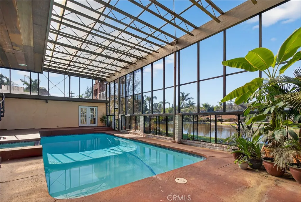 https://cdn.realtyfeed.com/cdn/127/306624629/21fa6e0ffee98cbc59027fa03a48814b.webp