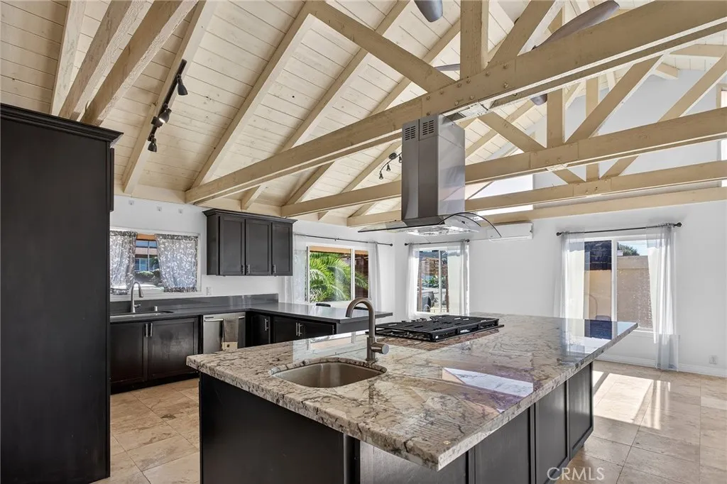 https://cdn.realtyfeed.com/cdn/127/306624629/340c50f52a374a6fb7d8a61cb305aef2.webp