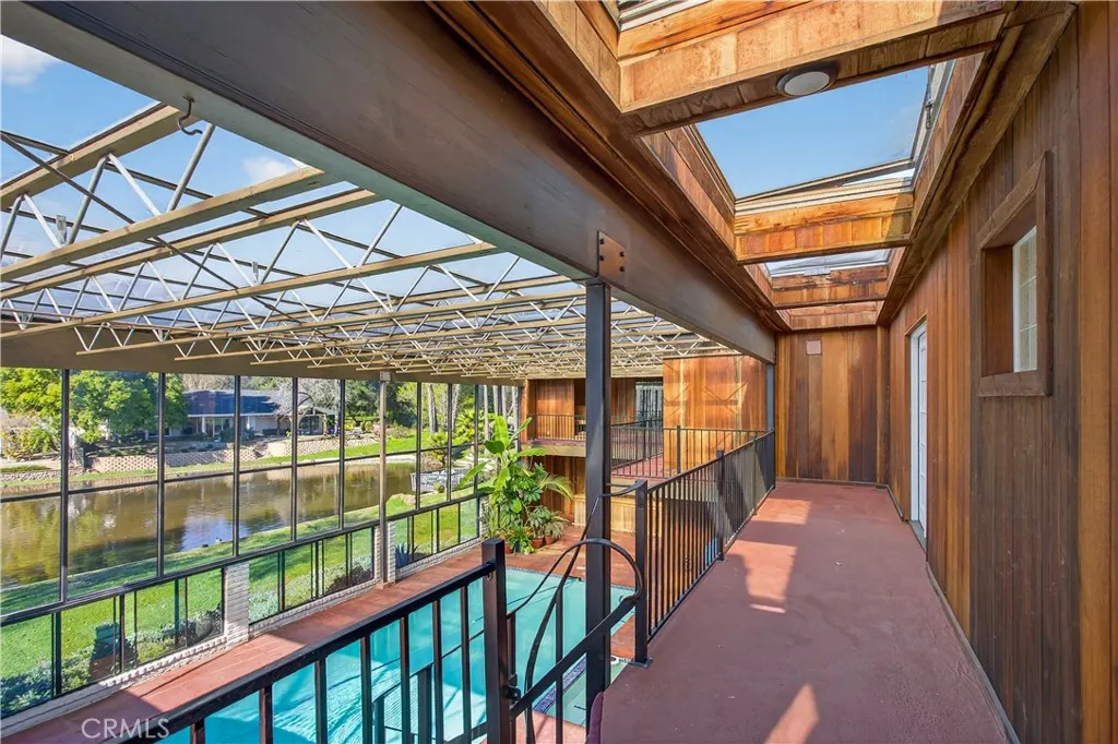 https://cdn.realtyfeed.com/cdn/127/306624629/39b79da156c692bb6d8004cb07da58f6.webp