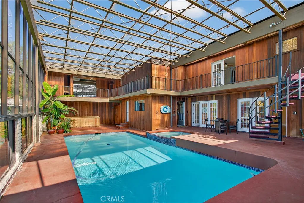 https://cdn.realtyfeed.com/cdn/127/306624629/9c01a3d0adf1a667525819e2e9e8cc06.webp