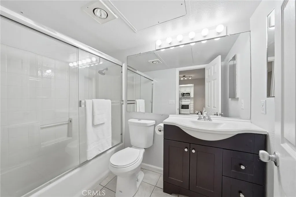 https://cdn.realtyfeed.com/cdn/127/306624676/0c5c5fab40c18bba6288f0da1a302d51.webp