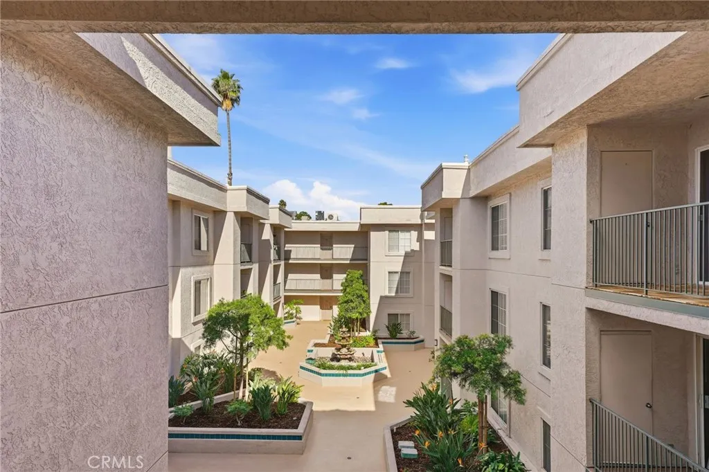 https://cdn.realtyfeed.com/cdn/127/306624676/6489c2118fc50321153417aaabef5789.webp