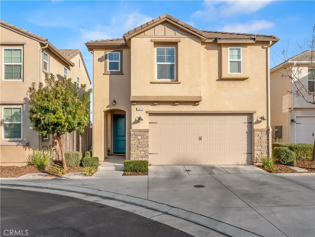 1573 Joy, Clovis, CA 93619