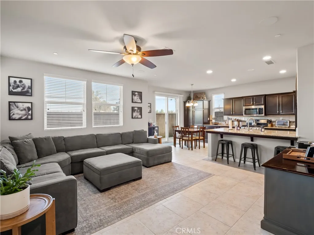 1573 Joy, Clovis, CA 93619 - Photo 4 of 33, Clovis, CA