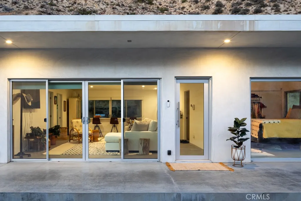 6595 Pioneertown, Yucca Valley, CA 92284 - Photo 3 of 29, Yucca Valley, CA