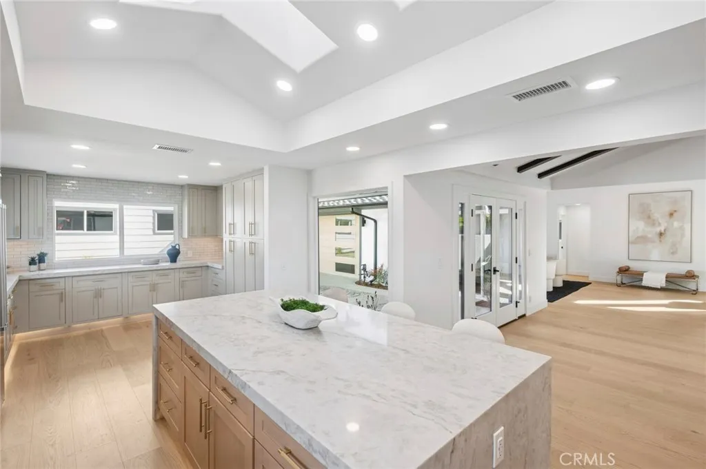 5782 Ohio, Yorba Linda, CA, 92886