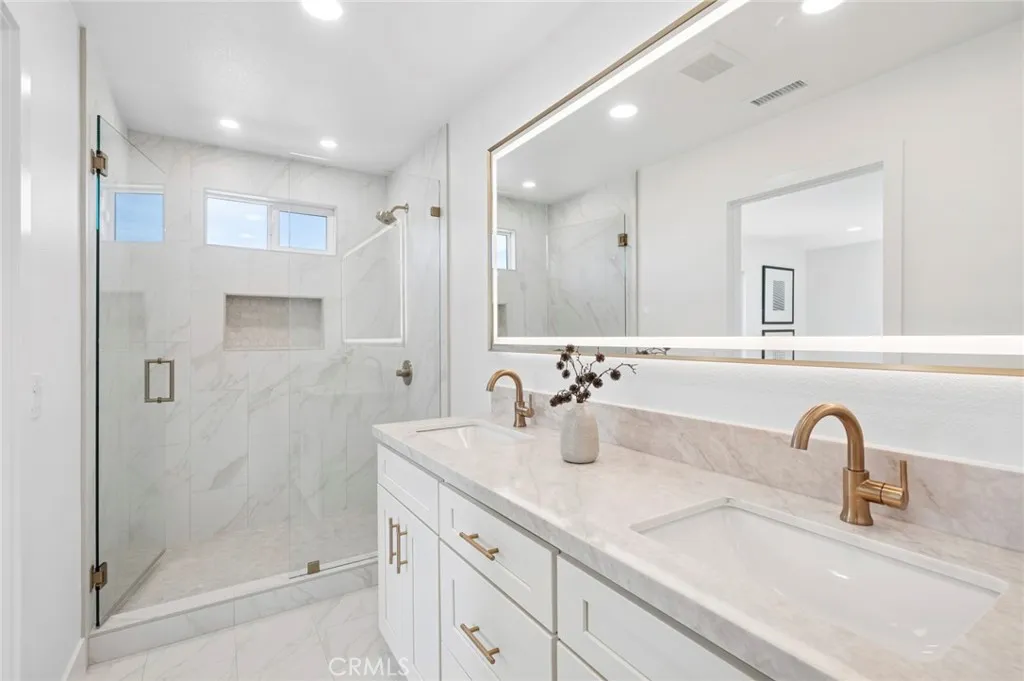 5782 Ohio, Yorba Linda, CA, 92886