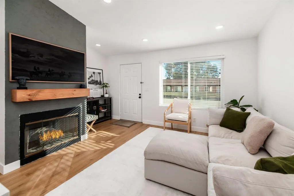 Photo #9: NDP2600649 Listing: Photo #9