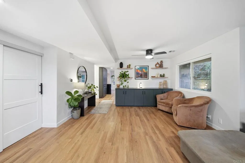 https://cdn.realtyfeed.com/cdn/127/306624734/9280b2e277adc6f3bb7b9b7a921b38dc.webp