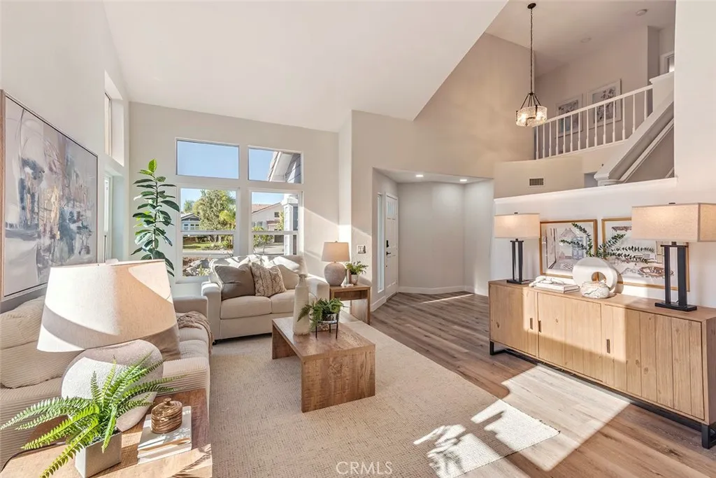 https://cdn.realtyfeed.com/cdn/127/306624735/1bfa30b0f22c0deab095141016066bba.webp