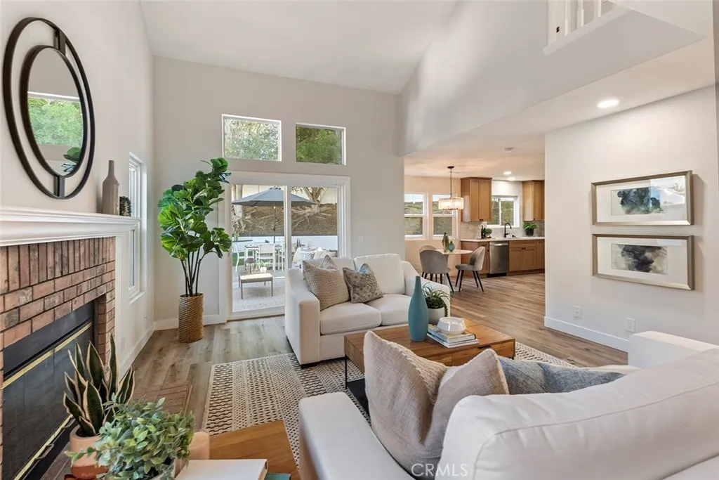 https://cdn.realtyfeed.com/cdn/127/306624735/2f21fbdf12d50292f6fd43db9e3b9d5d.webp