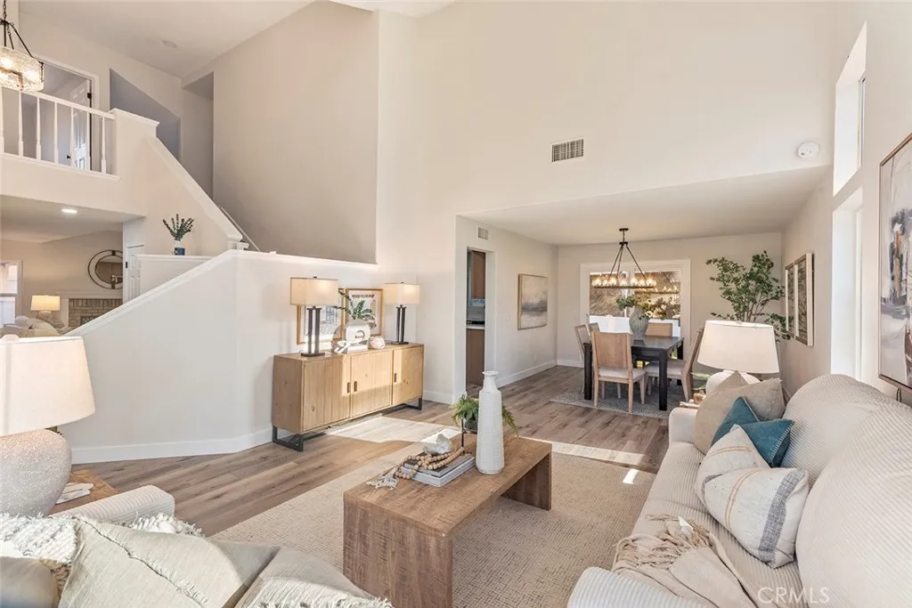 https://cdn.realtyfeed.com/cdn/127/306624735/764a5641a94600f40a922a4c5d38a776.webp
