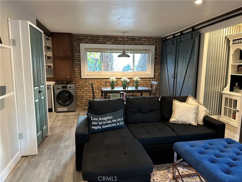 4255 W 5th Unit 101, Los Angeles, CA 90020 - Photo 3 of 20, Los Angeles, CA