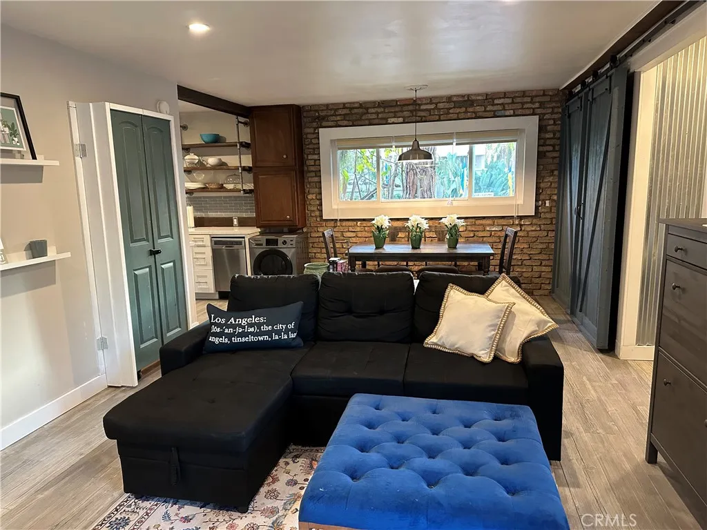 4255 W 5th Unit 101, Los Angeles, CA 90020 - Photo 2 of 20, Los Angeles, CA