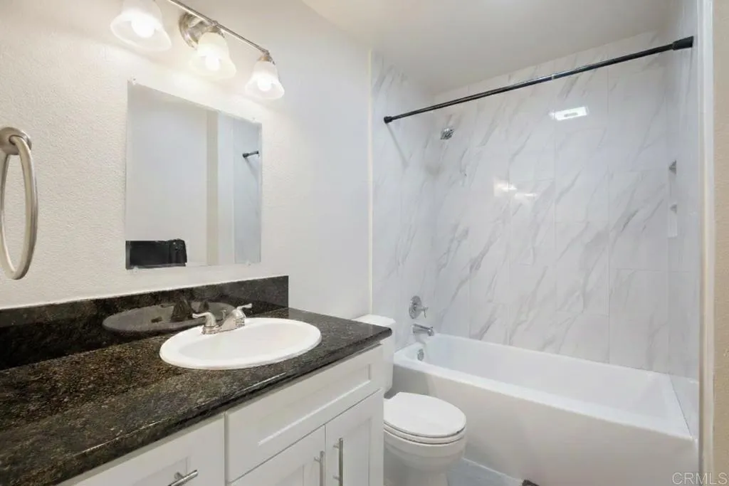 Photo #11: NDP2600657 Listing: Photo #11