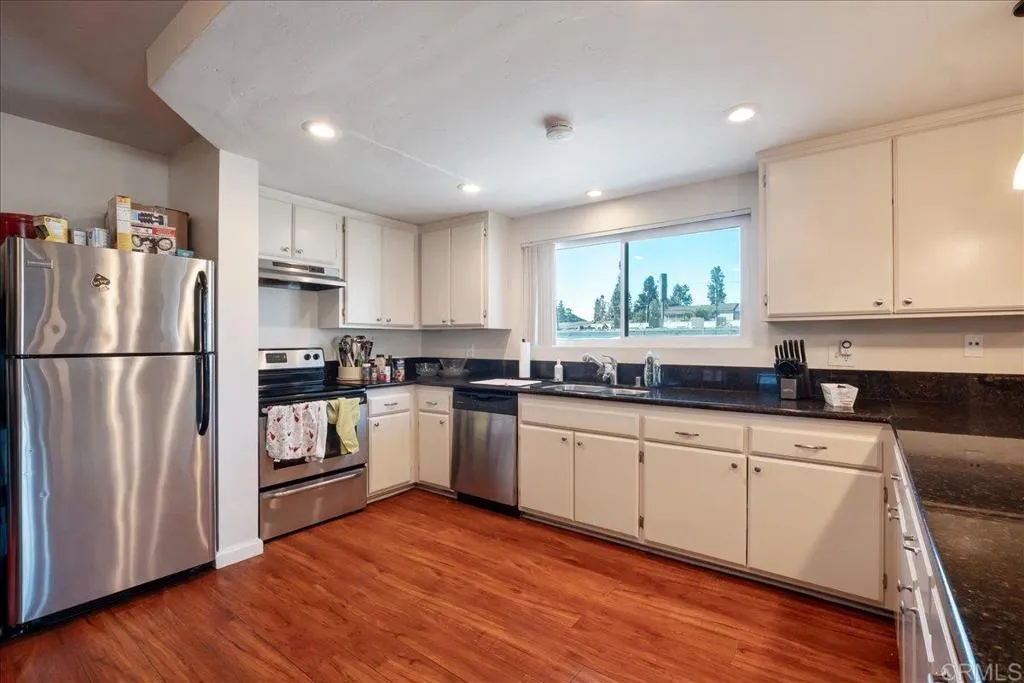 Photo #4: NDP2600657 Listing: Photo #4