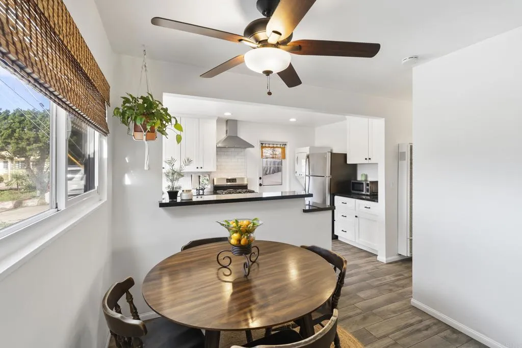 https://cdn.realtyfeed.com/cdn/127/306624764/015a400edac996cb82c9c12ec7ae59ac.webp