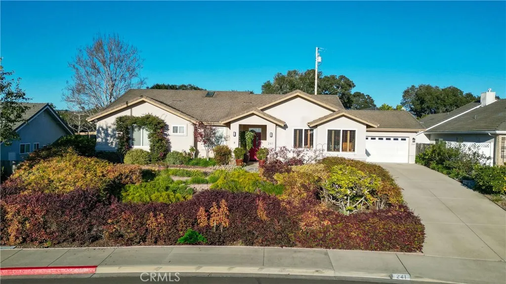 241 La Cresta Dr, Arroyo Grande, CA 93420