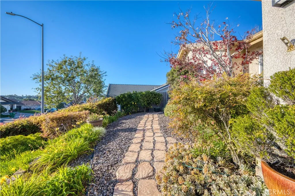 241 La Cresta Dr, Arroyo Grande, CA 93420 - Photo 3 of 31, Arroyo Grande, CA